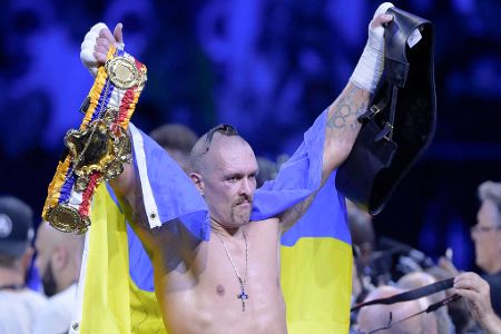 Die 10 besten Boxer der Welt - Im Boxen gibt es 16 Gewichtsklassen und 'dank' diverser Verbände viele Weltmeister. Wer aber sind die besten Faustkämpfer der Welt - unabhängig vom Gewicht? Hier kommt die Pound-for-Pound-Rangliste von sport.de!