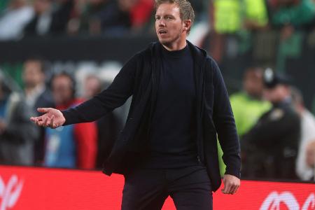 Weltrangliste: DFB-Team fällt auf Rang 16 zurück