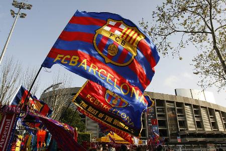 500.000 Euro: UEFA hält an Geldstrafe für Barca fest