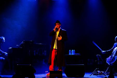 Cantona geht mit eigenen Songs auf Europa-Tour