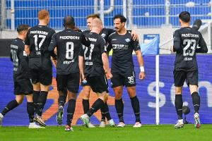 Sieg beim KSC: Paderborn nimmt Pokal-Rückenwind mit