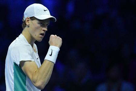 ATP-Finals: Sinner gewinnt Auftakt gegen Tsitsipas