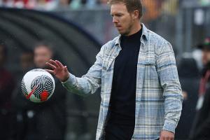 Für Spendenmarathon: Nagelsmann gibt sein "erstes Hemd"