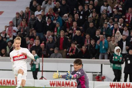 BVB beim VfB Stuttgart: Noten und Einzelkritik - Am Samstagnachmittag verlor Borussia Dortmund beim VfB Stuttgart das zweite Bundesliga-Spitzenspiel in Folge. Die Schwaben spielten das Team von Edin Terzic phasenweise an die Wand, das 1:2 war für die Westfalen sogar noch äußerst schmeichelhaft. Alle BVB-Stars in der Einzelkritik: