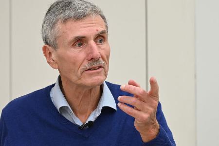 Auto-Experte Dudenhöffer