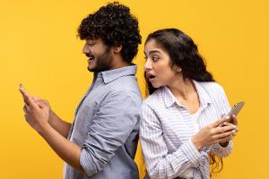 Wie man WhatsApp vor neugierigen Blicken schützen kann