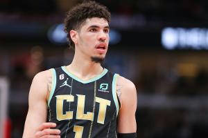 Tattoo als Werbung: NBA verlangt Pflaster