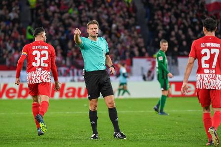 Vor Rekord-Einstellung: Brych lässt Karriereende offen