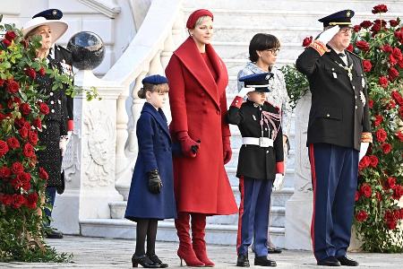 Nationalfeiertag in Monaco: Fürstin Charlène brilliert als Lady in Red