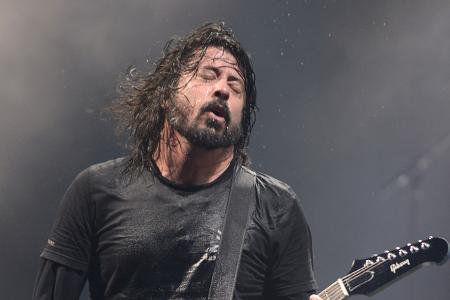 Doch auch die beste Organisation kann nichts gegen die Elemente ausrichten, wenn diese sich gegen Festivalbesucher verschwören. Auf dem niederländischen Pukkelpop Festival geschah genau dies im Jahre ...