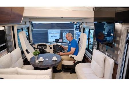 Cockpit, Lenkrad abnehmbar, Fahrersitz