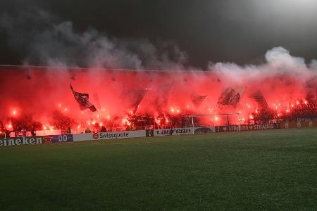 Frankfurt: Geldstrafe und Verkaufsverbot für Aberdeen-Spiel