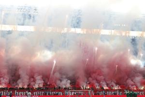 Pyrovergehen: DFB plant keine Geisterspiele