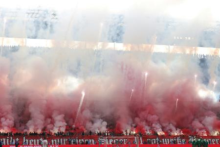 Pyrovergehen: DFB plant keine Geisterspiele