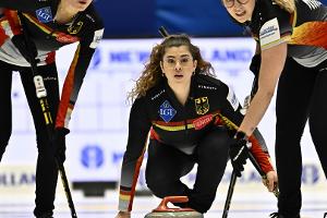 Curling-Frauen verlieren und steigen ab