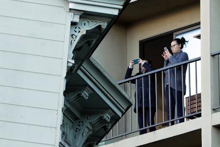 SFChronicleHouseMove