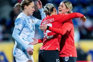 Frauen-Bundesliga: Freiburg holt Österreicherin Campbell