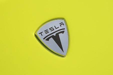 Tesla Roadster Sport