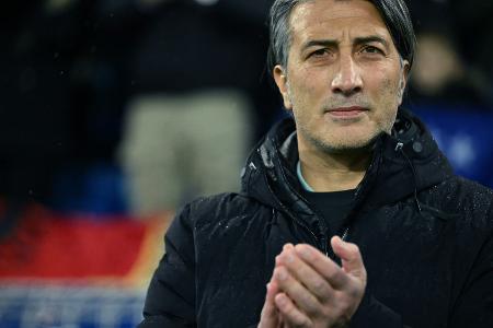 Schweiz fährt mit Trainer Yakin zur EM