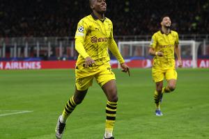 Matchball verwandelt: "JBG" führt BVB ins Achtelfinale