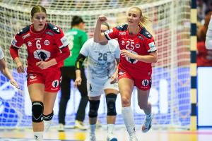 Norwegerinnen starten mit Kantersieg in die Handball-WM