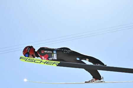 Kombination: Riiber führt klar - Schmid in Lauerstellung