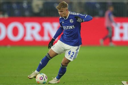 Topp bleibt weiter bei Schalke 04
