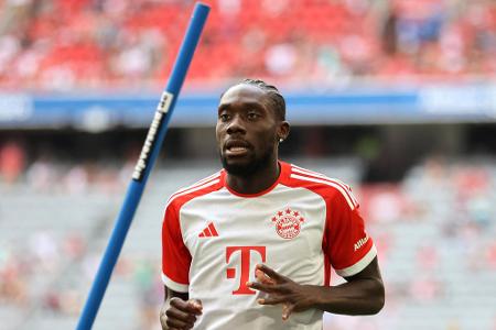 Alphonso Davies (bis 46.) - Note: 5,5 - Ließ seinen Gegenspielern viel zu viel Platz. Das ermöglichte der SGE viele freie Flanken. Mit dem Ball fahrig und nicht konsequent genug. Nach vorne überhaupt kein Faktor.