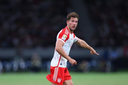 Leon Goretzka - Note: 5,0 - Versuchte, das miserable Aufbauspiel der Bayern an sich zu reißen. Hatte jedoch nur selten eine Lösung parat. Ließ sich vom spielstarken Eintracht-Mittelfeld teils kinderleicht abkochen.