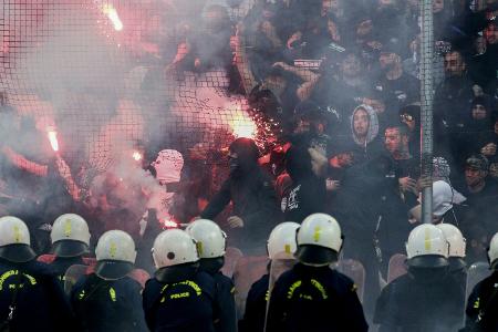 Gewaltexzesse: Fans in Griechenland vorerst ausgeschlossen