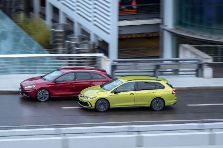 Hyundai i30 Kombi gegen VW Golf Variant, ams 0221 Vergleichstest 