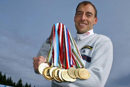 Frank Luck (aktiv von 1986 bis 2004) - Der elffache Weltmeister ging nach Ablauf seiner Karriere intensiv seinem Hobby, der Jagd, nach und machte dieses schließlich mit Hilfe seines ehemaligen Sponsors, der DKB, zu seinem Beruf. Auf Schloss und Gut Liebenberg in Brandenburg ist Luck seit mehr als einem Jahrzehnt Leiter für den Jagdbetrieb. Der ehemalige Sportsoldat ist zudem dreifacher Vater und mit der früheren Snowboardweltmeisterin Sandra Farmand liiert.