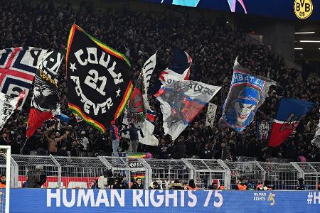 Bundespolizei setzt bewaffnete PSG-Fans an der Grenze fest