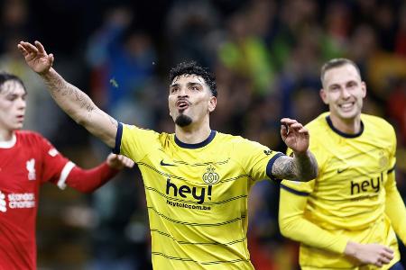 Deutsches Trainer-Duell: Blessin knackt Klopp