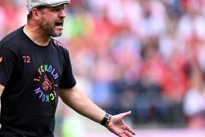 Baumgart über DFB-Sanktionen zu Pyro: "Nicht zielführend"