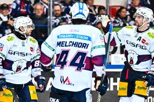 DEL: Eisbären nach zehntem Auswärtssieg in Folge weiter vorn