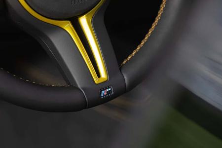 BMW M2 F87 Austin Yellow