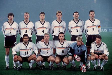 'Wenn Lothar so weitermacht, wird er Schwierigkeiten haben, für sein Abschiedsspiel gegen die Nationalelf eine Mannschaft zusammenzukriegen.'