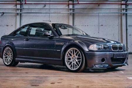 BMW M3 CSL V8 (E46)