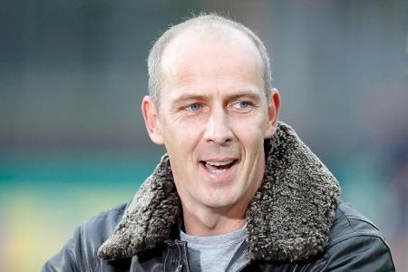 In seiner Funktion als Trainer nach dem Achtelfinal-Einzug von Eintracht Trier im DFB-Pokal: 'Wenn wir in der nächsten Runde einen attraktiven Gegner bekommen, beantrage ich meinen Spielerpass.'