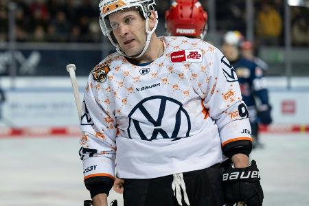 DEL: Wolfsburg vorerst ohne Topscorer White und Pfohl