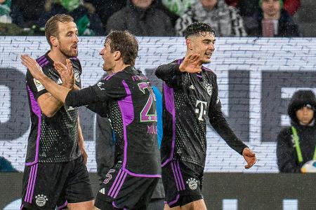 FC Bayern beim VfL Wolfsburg: Noten und Einzelkritik - Für den FC Bayern ging das Pflichtspieljahr 2023 am Mittwochabend mit dem Gastspiel beim VfL Wolfsburg zu Ende. Ersatzgeschwächte Münchner mussten dort lange Zeit zittern, letztlich fuhr die Tuchel-Elf aber einen knappen 2:1-Erfolg ein. Alle Bayern-Stars in der Einzelkritik: