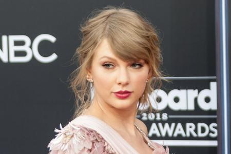 Taylor Swift bricht erneut Chart-Rekord und überflügelt Elvis Presley