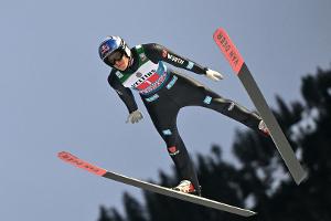 Platz drei in Garmisch: Wellinger führt Tournee weiter an