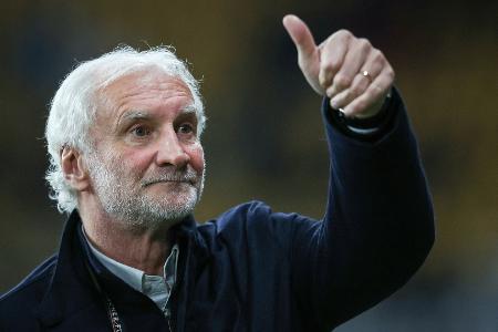 Völler: Leverkusen holt mindestens einen Titel