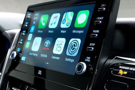 Toyota Camry Hybrid 2021