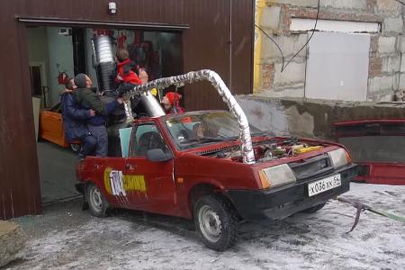 Garage 54 Lada Dampf-Samara