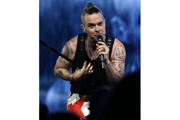 Robbie Williams saß lange Zeit auf einer Spuk-Immobilie, die er nicht loswurde. In seinem Anwesen in der englischen Grafschaft Wiltshire ging es nicht mit rechten Dingen zu. Seine Tochter Teddy war be ...