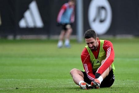 Vor Liga-Restart: Khedira fehlt Union im Training