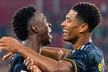 Die wertvollsten Fußballer der Welt - Das 'CIES Football Observatory' hat die Marktwerte der wertvollsten Fußballer berechnet. Ein Spieler des FC Bayern hat es in die Top Ten geschafft, ein BVB-Profi überrascht. Das sind die teuersten Spieler der Welt: